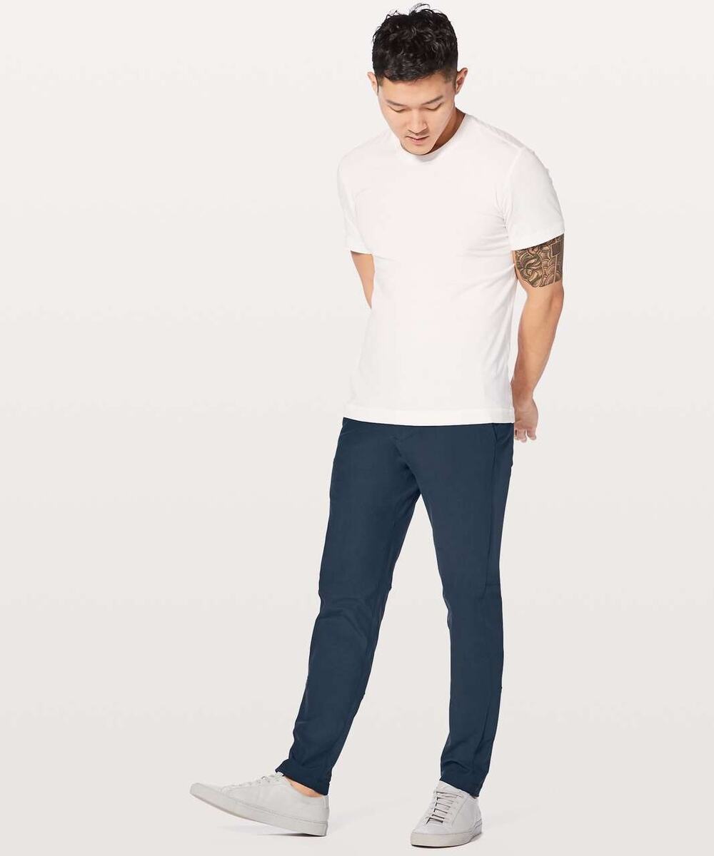 Lululemon Men’s ABC Pants Navy Blue 31 x 28